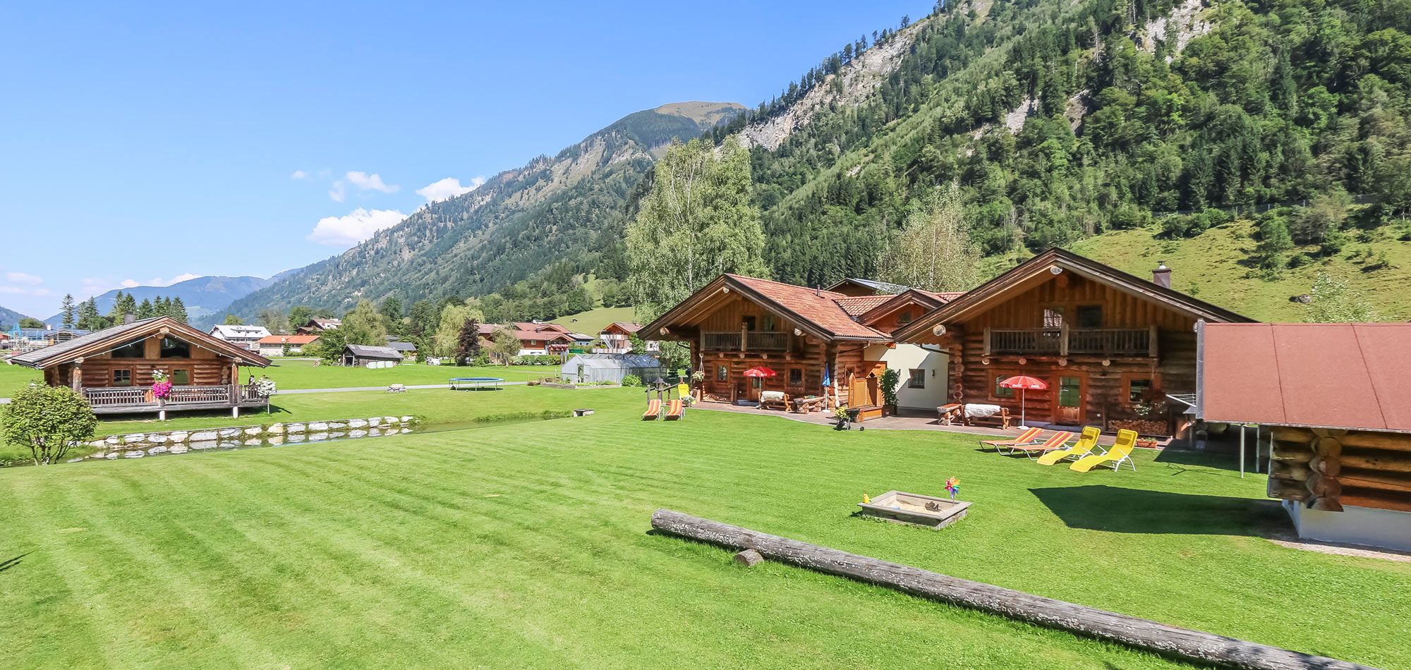 Alpine Chalets in Fusch